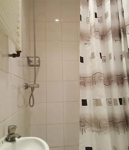 Хостел Eden Зандфорт